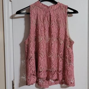 Love fire sleeveless lacey blouse